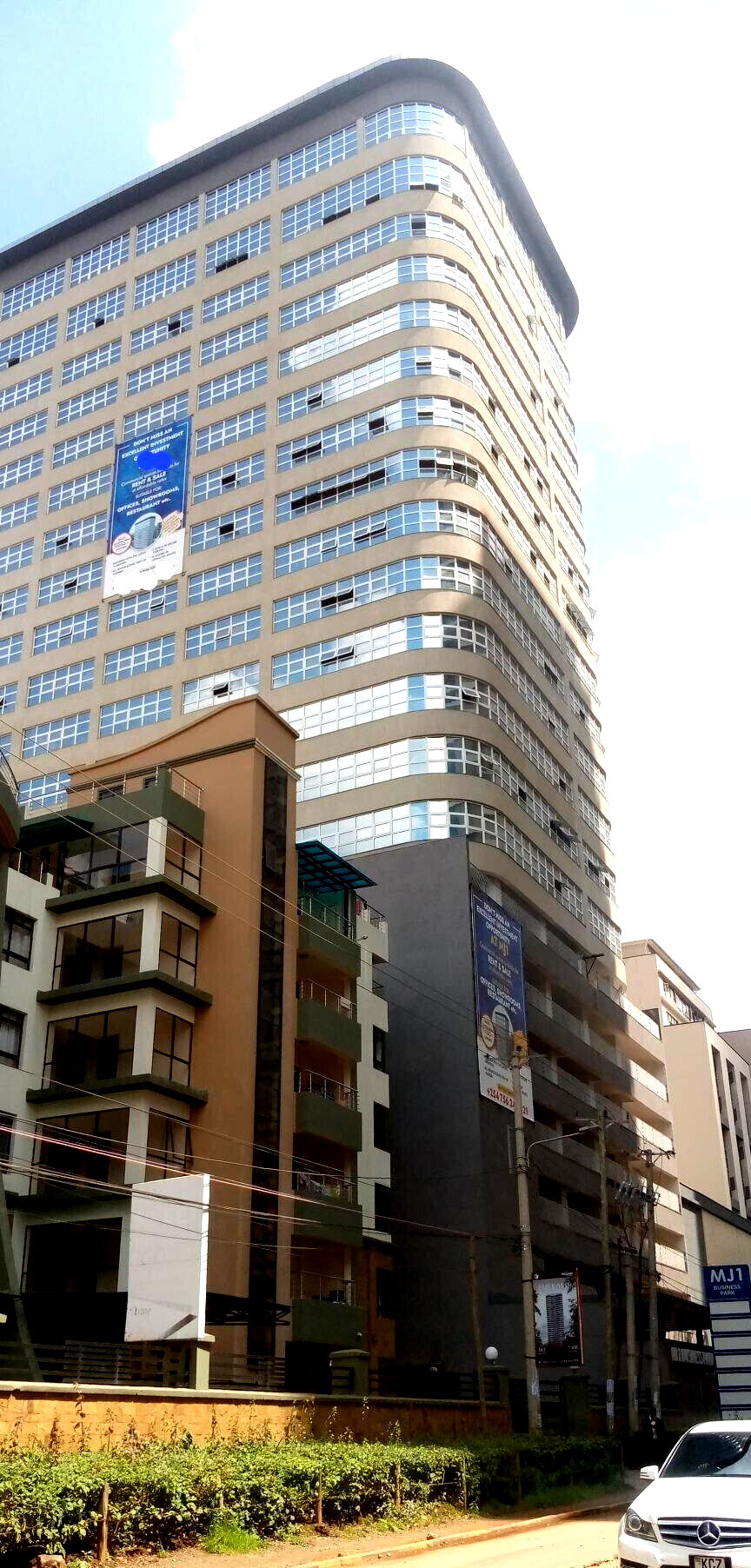 KSh 13K Office Space with Parking