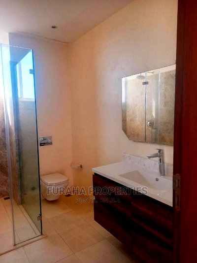 3bdrm Apartment in Nyali for sale - Image 5