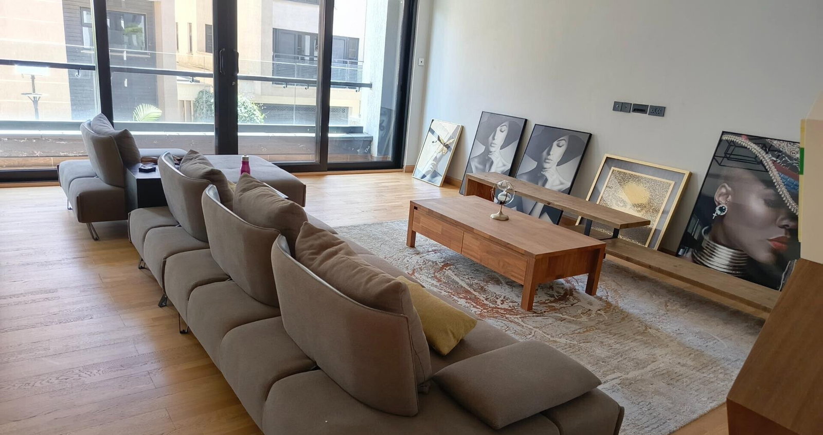 Private Elevator & Pool Townhouse - Lavington