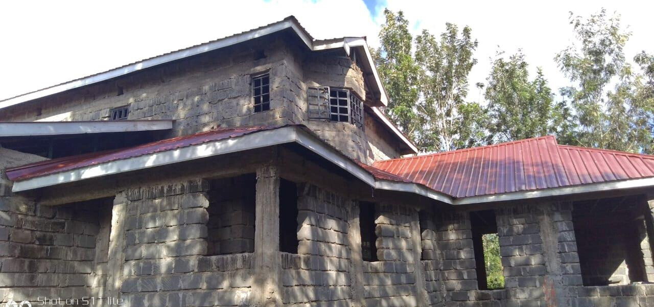 80% Complete 4BR Townhouse on Half-Acre - Ongata Rongai