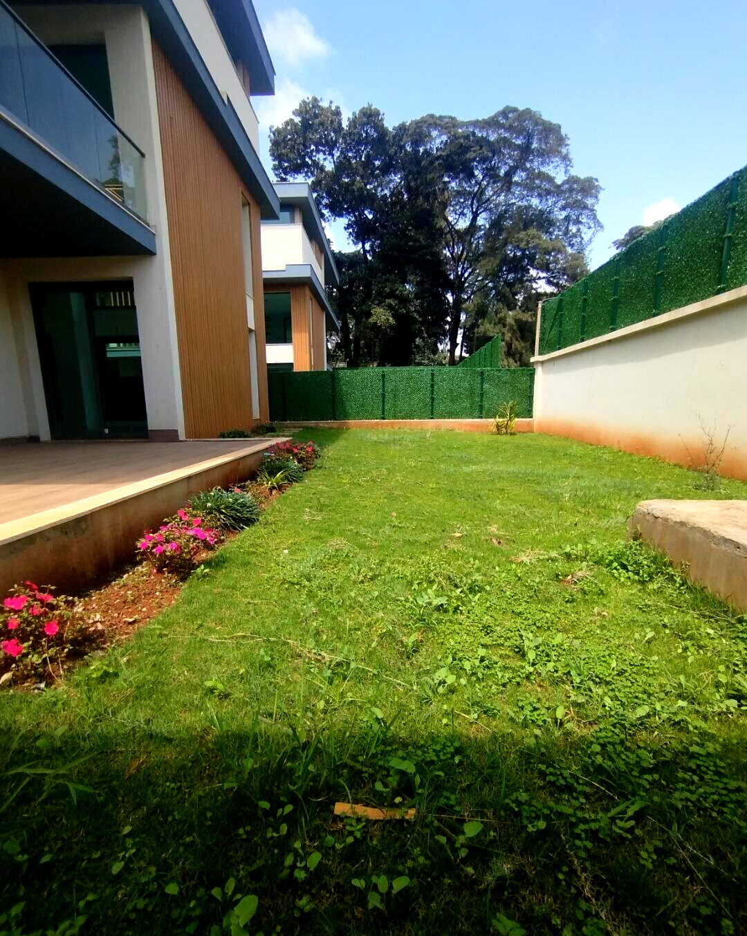 Newly Built 5BR All-Ensuite Townhouse with Gym & Garden - Lavington