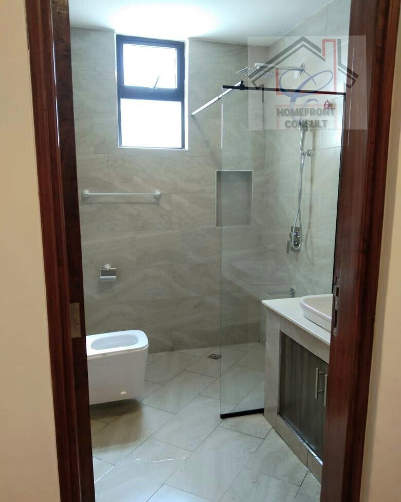 5-Ensuite Villa with Elevator & Pool - Spring Valley