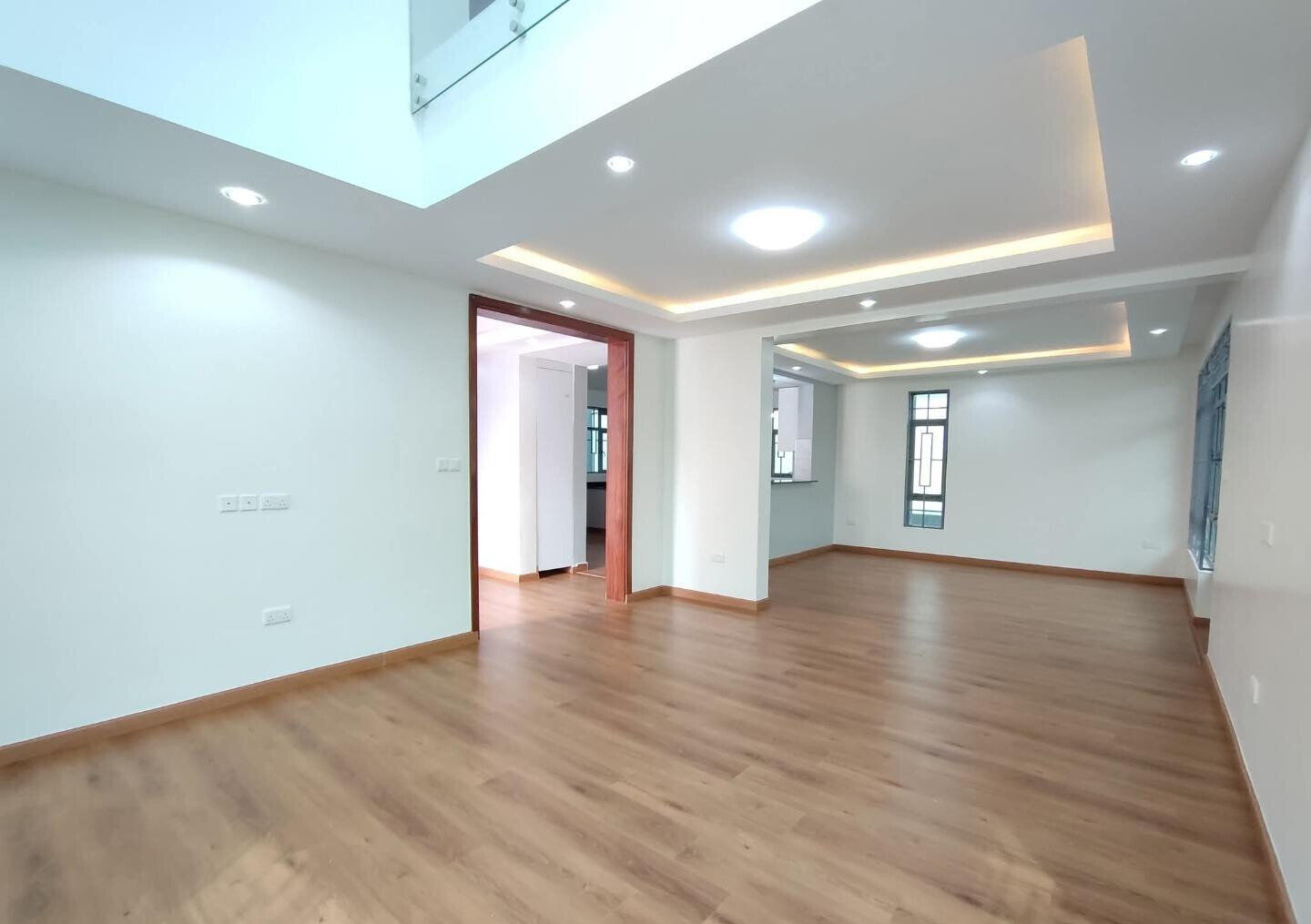 4BR Townhouse with DSQ & Ready Title - Thika Githingiri