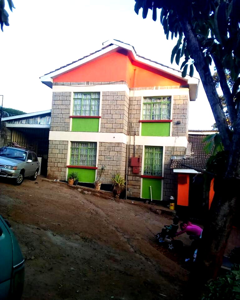 Half Acre Garden Plot with Parking - Kiambu