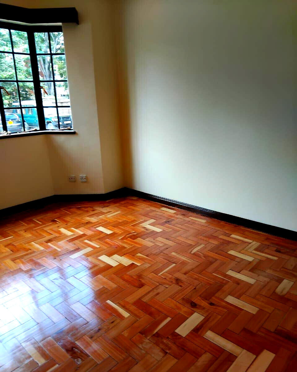 3BR All-Ensuite with DSQ & Pool Access - Lavington