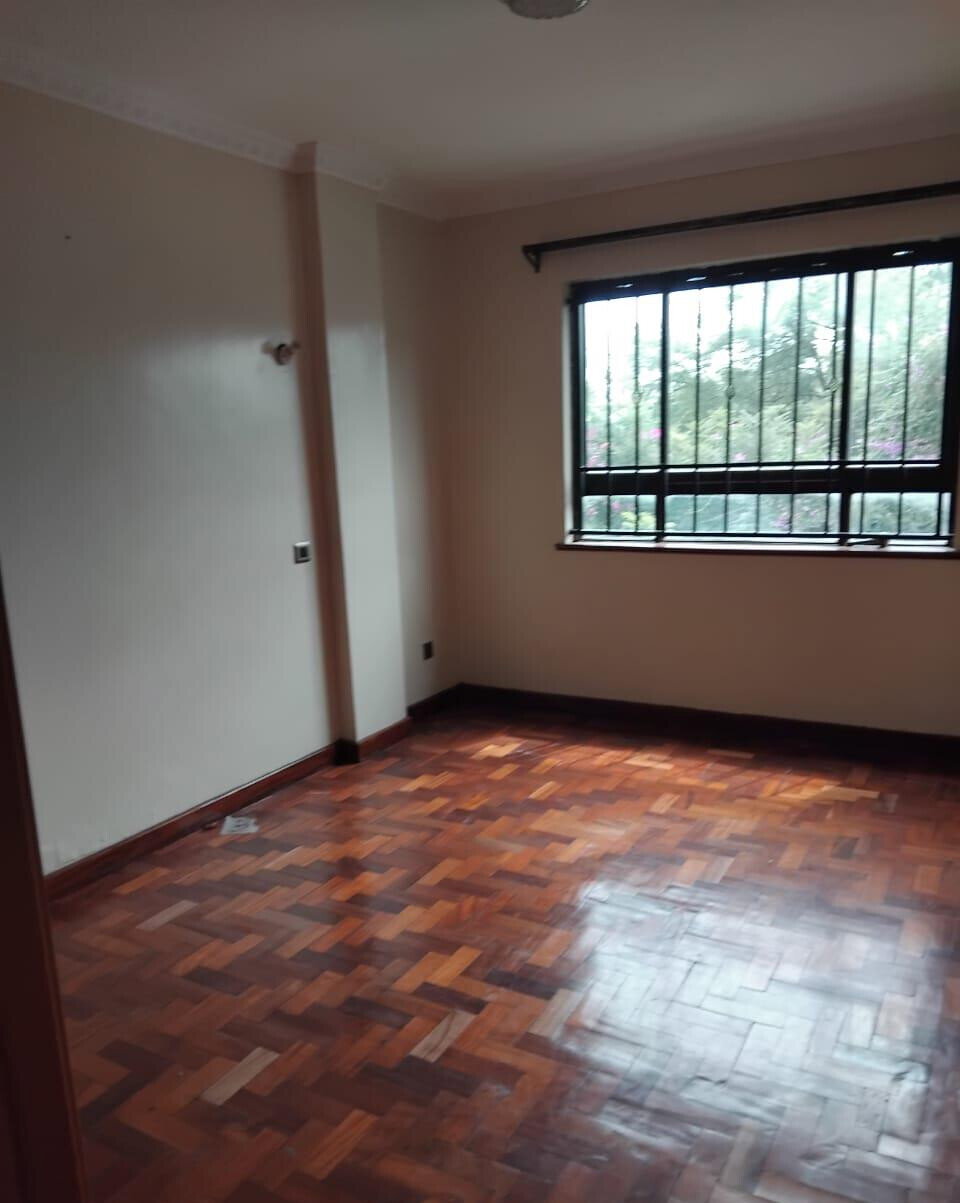 3BR All-Ensuite with DSQ & Pool Access - Lavington