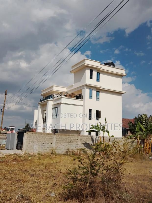 5bdrm Townhouse / Terrace in Katani Road, Syokimau for rent