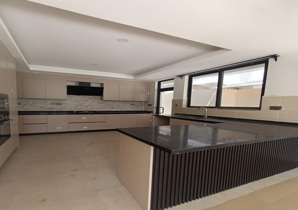 4-Bed Townhouse with Staff Quarters & Garden - Lavington