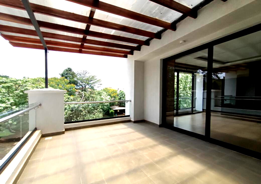 4-Bed Townhouse with Staff Quarters & Garden - Lavington