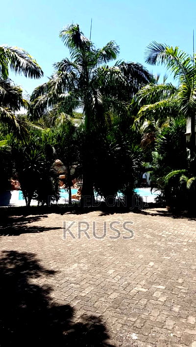 4bdrm Villa in Nyali for sale - Image 9