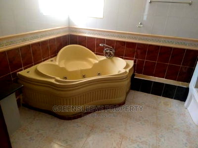 5bdrm Townhouse / Terrace in Windyridge, Karen for Rent - Image 8