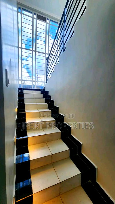 3bdrm Bungalow in Mugutha, Ruiru for sale - Image 4