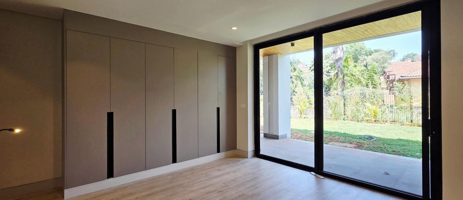 5BR Townhouse with Garden at KSh 115M