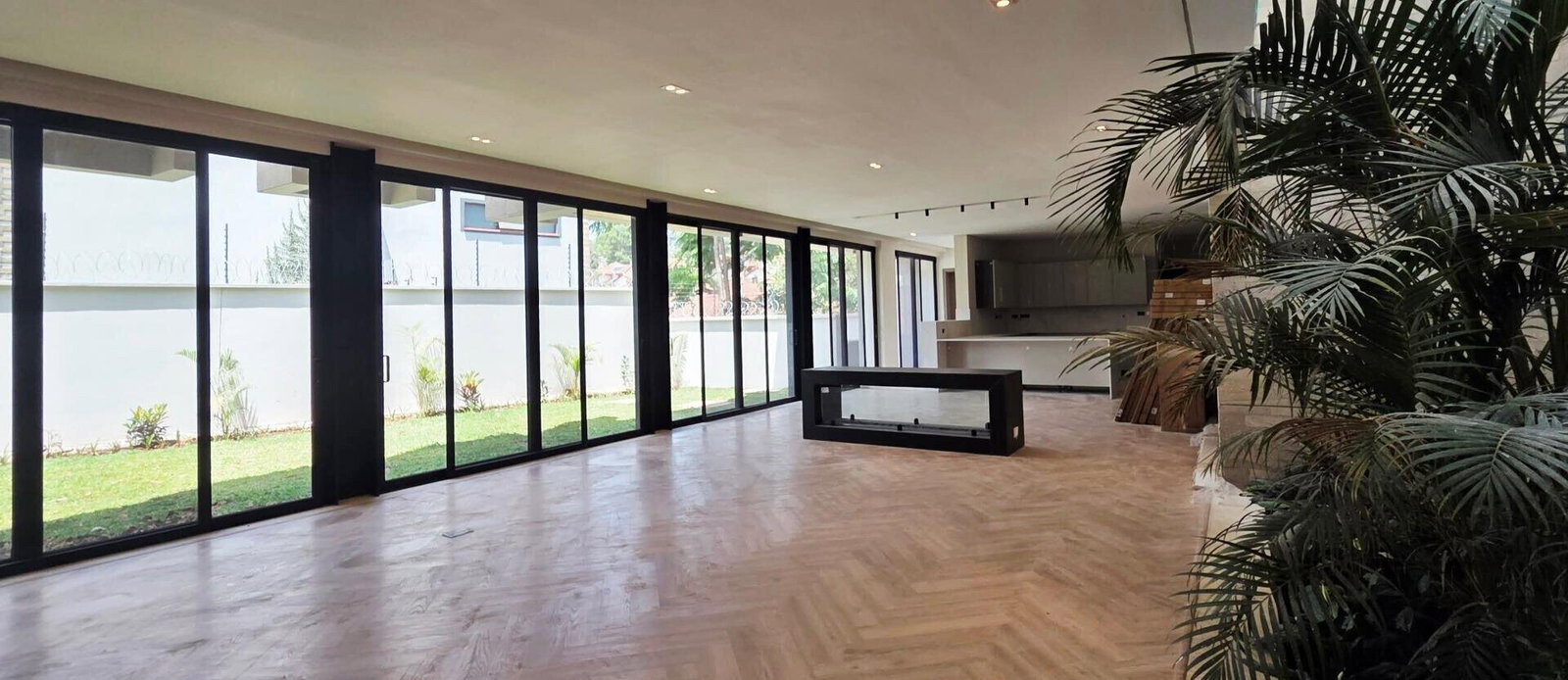 5BR Townhouse with Garden at KSh 115M
