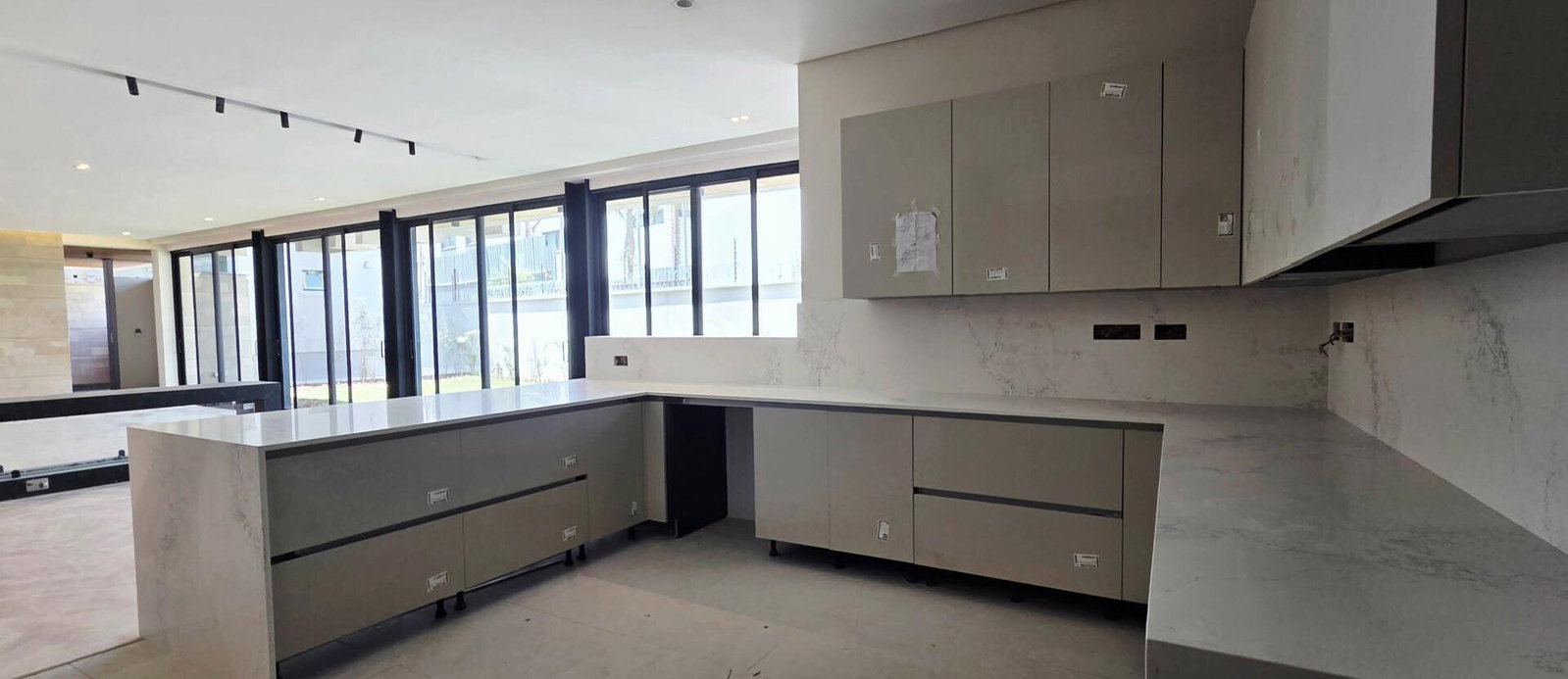 5BR Townhouse with Garden at KSh 115M
