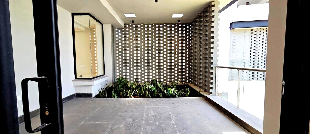 5BR Townhouse with Garden at KSh 115M