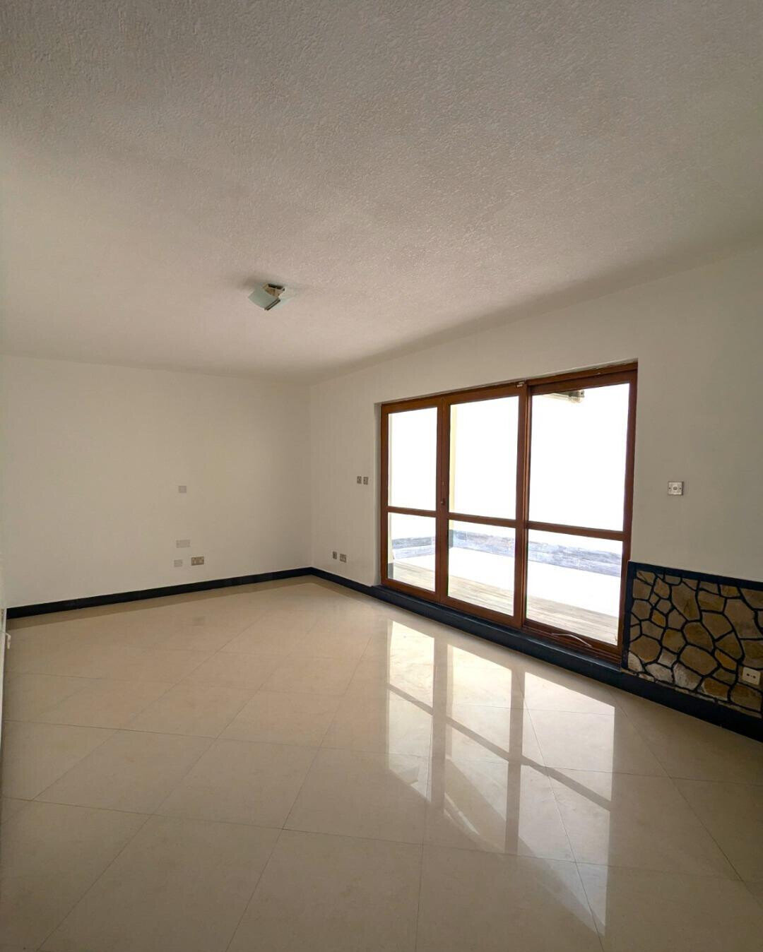 4BR Townhouse with Gym & Garden in Westlands