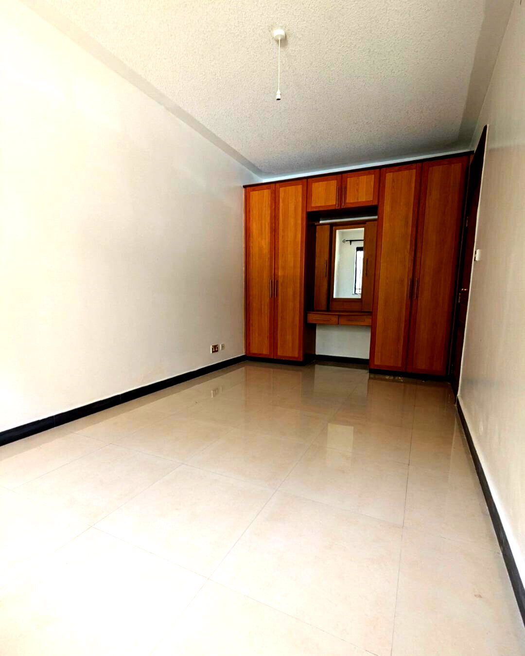 4BR Townhouse with Gym & Garden in Westlands