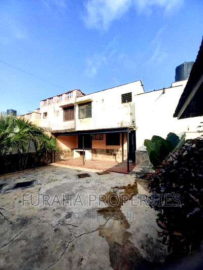 4bdrm Maisonette in Bombolulu for sale - Image 5