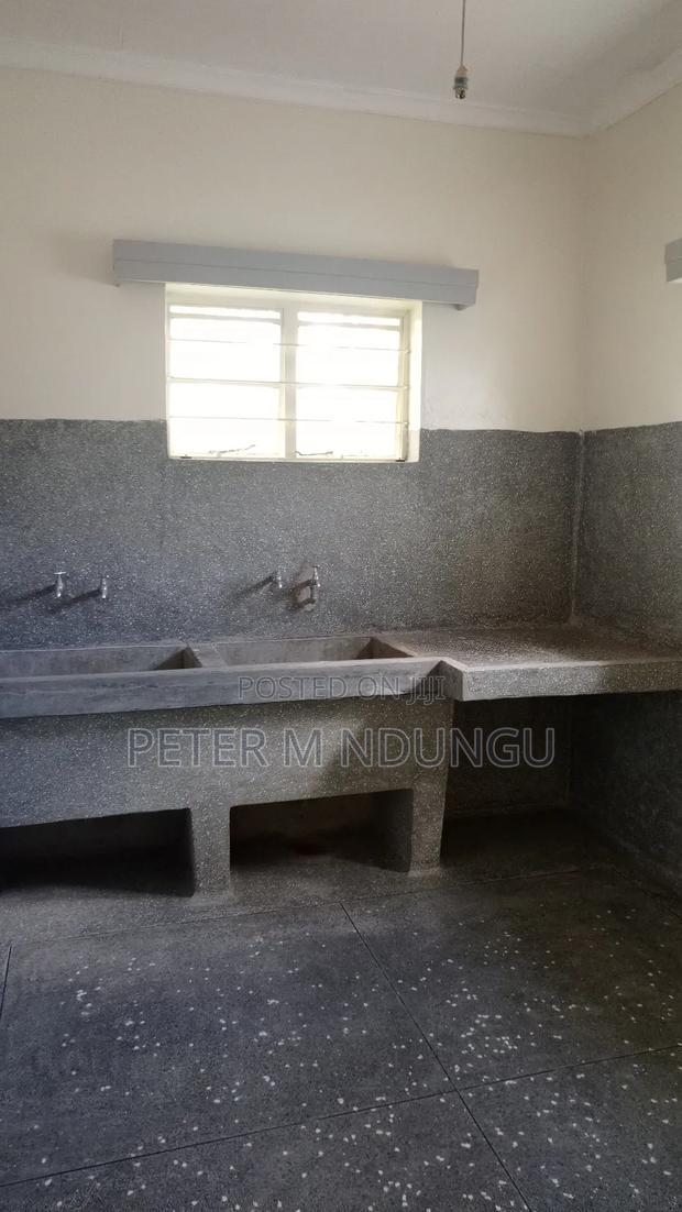 4bdrm Bungalow in Garden Estate, Nairobi Central for rent