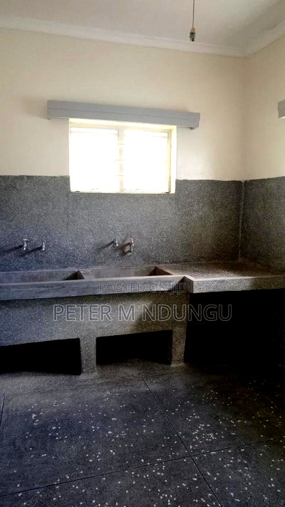 4bdrm Bungalow in Garden Estate, Nairobi Central for rent - Image 6