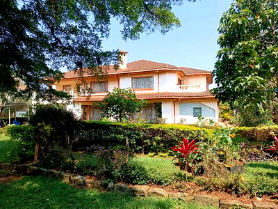 5bdrm House in Thome Estate for sale - Image 11