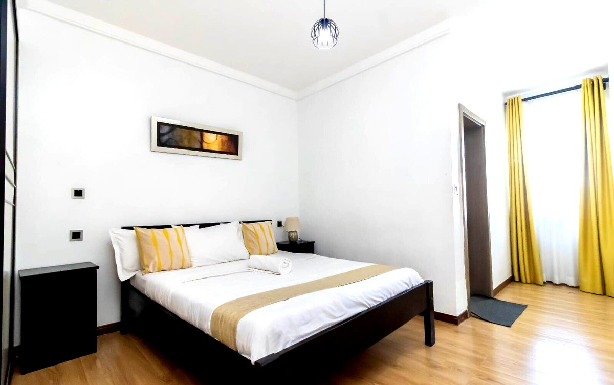 2BR All-Ensuite with Rooftop Garden & Pool - Kilimani