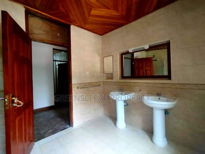 Furnished 7bdrm House in Karen for rent - Image 5