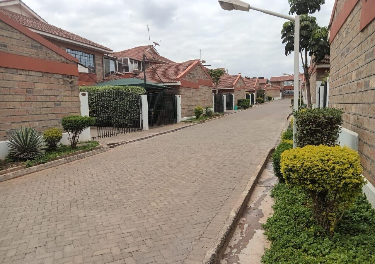 4BR Townhouse with DSQ Near Signature Mall - Syokimau