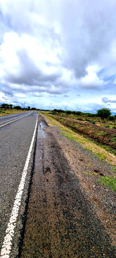 Prime 5 Acres ,Sajiloni,Touching Imaroro Tarmac - Image 3