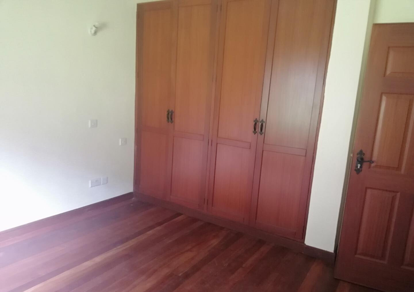 0.1 Acre 4BR Haven at KSh 400K