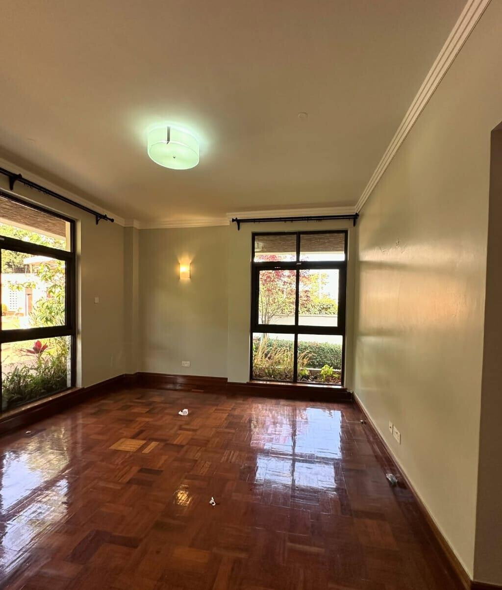 5-Ensuite Villa on Half-Acre with Shared Pool & DSQ – Karen