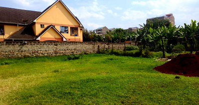 Half Acre Garden Plot with Parking - KSh 35M
