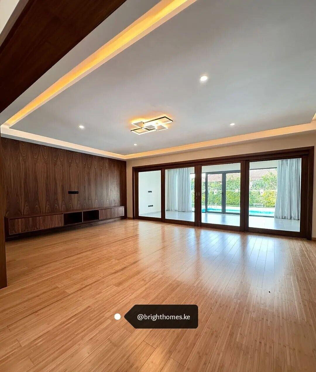 5BR All-Ensuite Townhouse with Pool & Large Private Garden - Runda