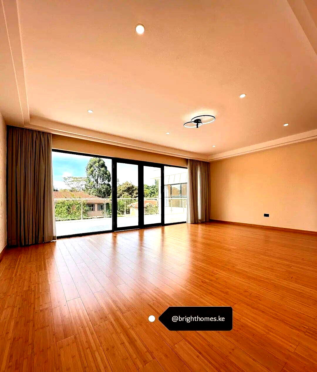 5BR All-Ensuite Townhouse with Pool & Large Private Garden - Runda