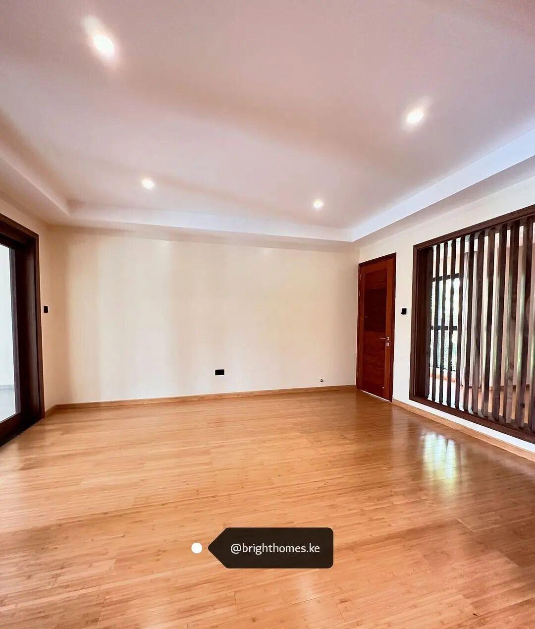 5BR All-Ensuite Townhouse with Pool & Large Private Garden - Runda