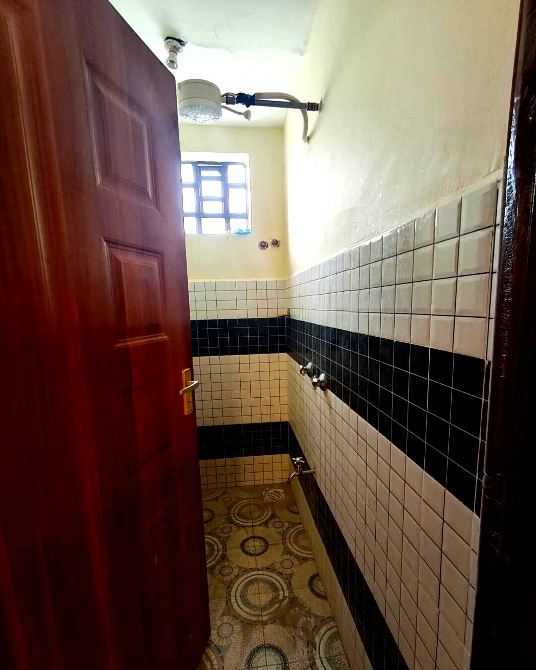 3BR Master En-Suite Townhouse 600m from Magadi Road - Rimpa