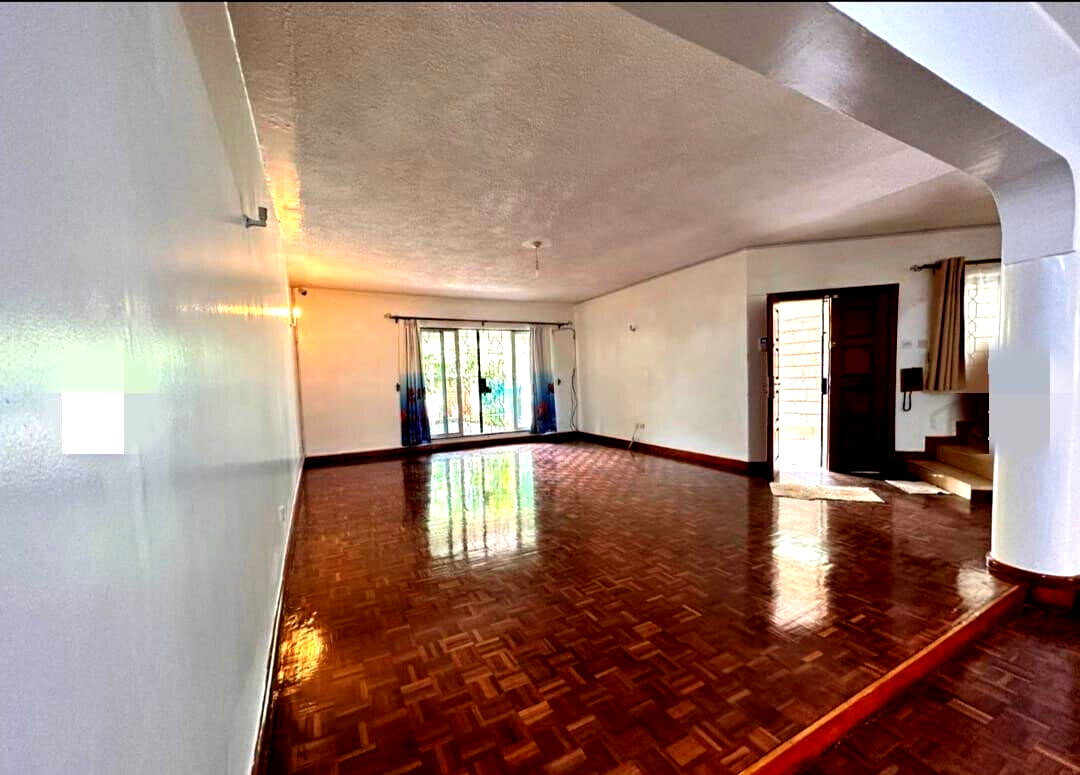 5-Ensuite Townhouse with Study & DSQ - Valley Arcade