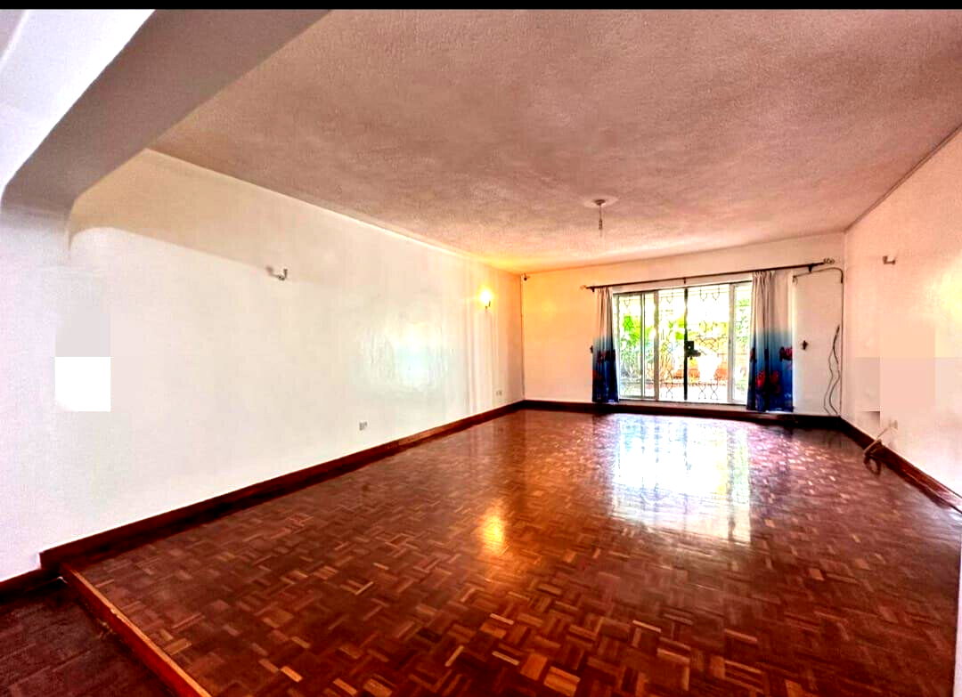 5-Ensuite Townhouse with Study & DSQ - Valley Arcade