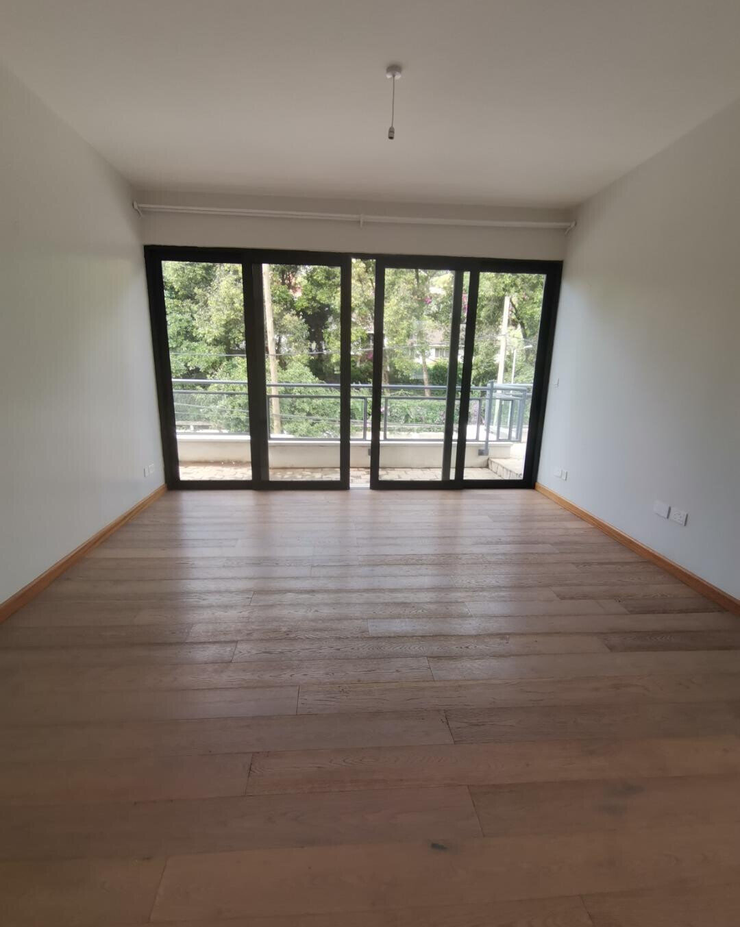 5-Ensuite Townhouse with Rooftop Terrace & DSQ - Lavington