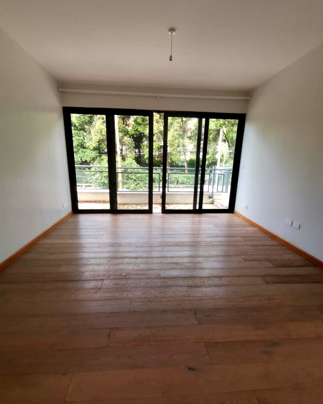5-Ensuite Townhouse with Rooftop Terrace & DSQ - Lavington