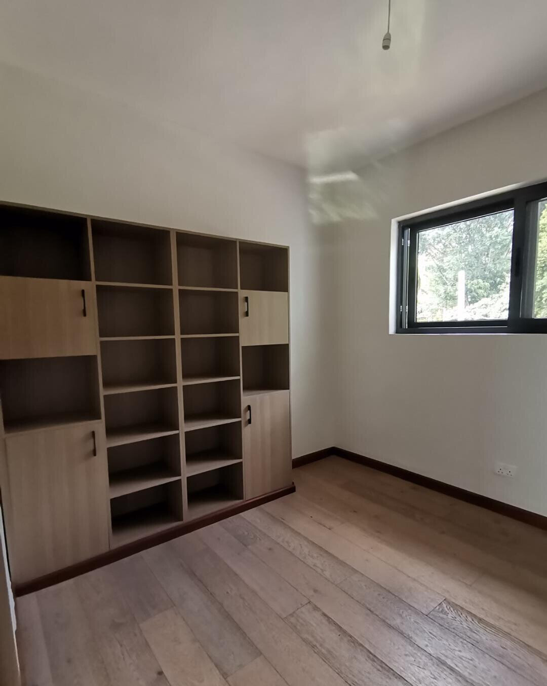 5-Ensuite Townhouse with Rooftop Terrace & DSQ - Lavington