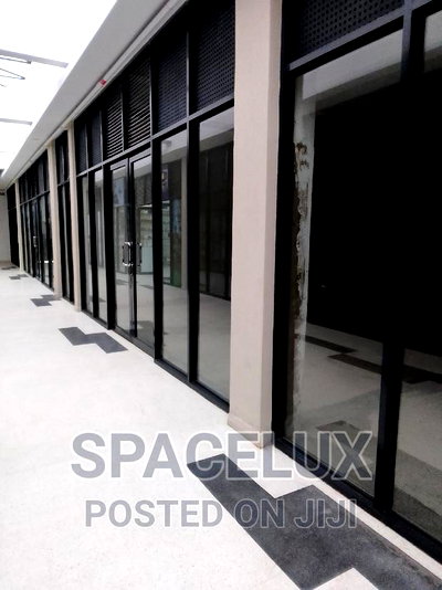 950 SQFT Shops - Image 3