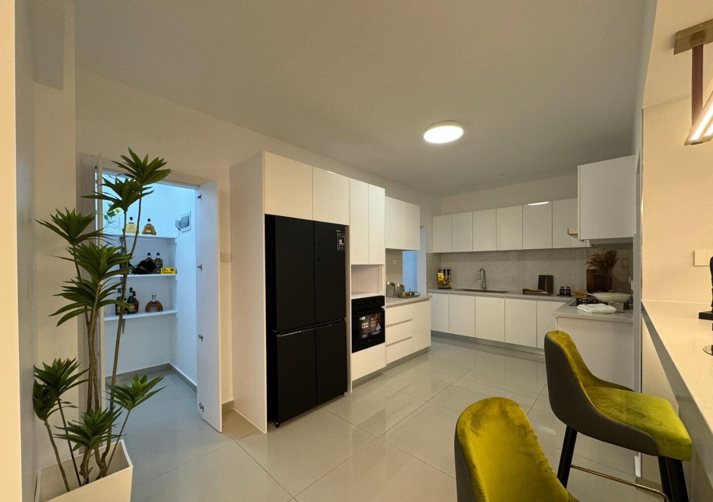 4BR All-Ensuite with Olympic Pool & Kids Football Pitch - Kilimani