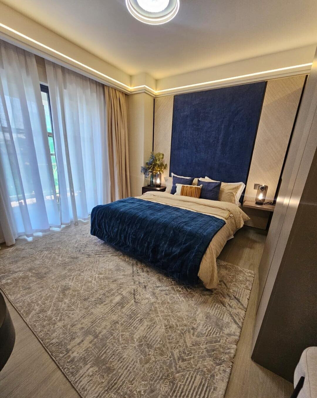 2BR Apartment with Rooftop Pool & Gym - Westlands