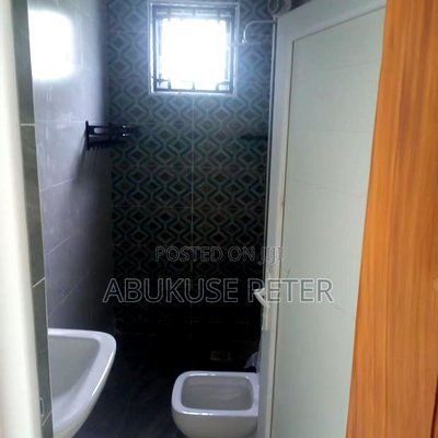 3bdrm Apartment in Nyali for rent - Image 12