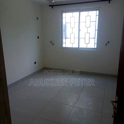 3bdrm Apartment in Nyali for rent - Image 11