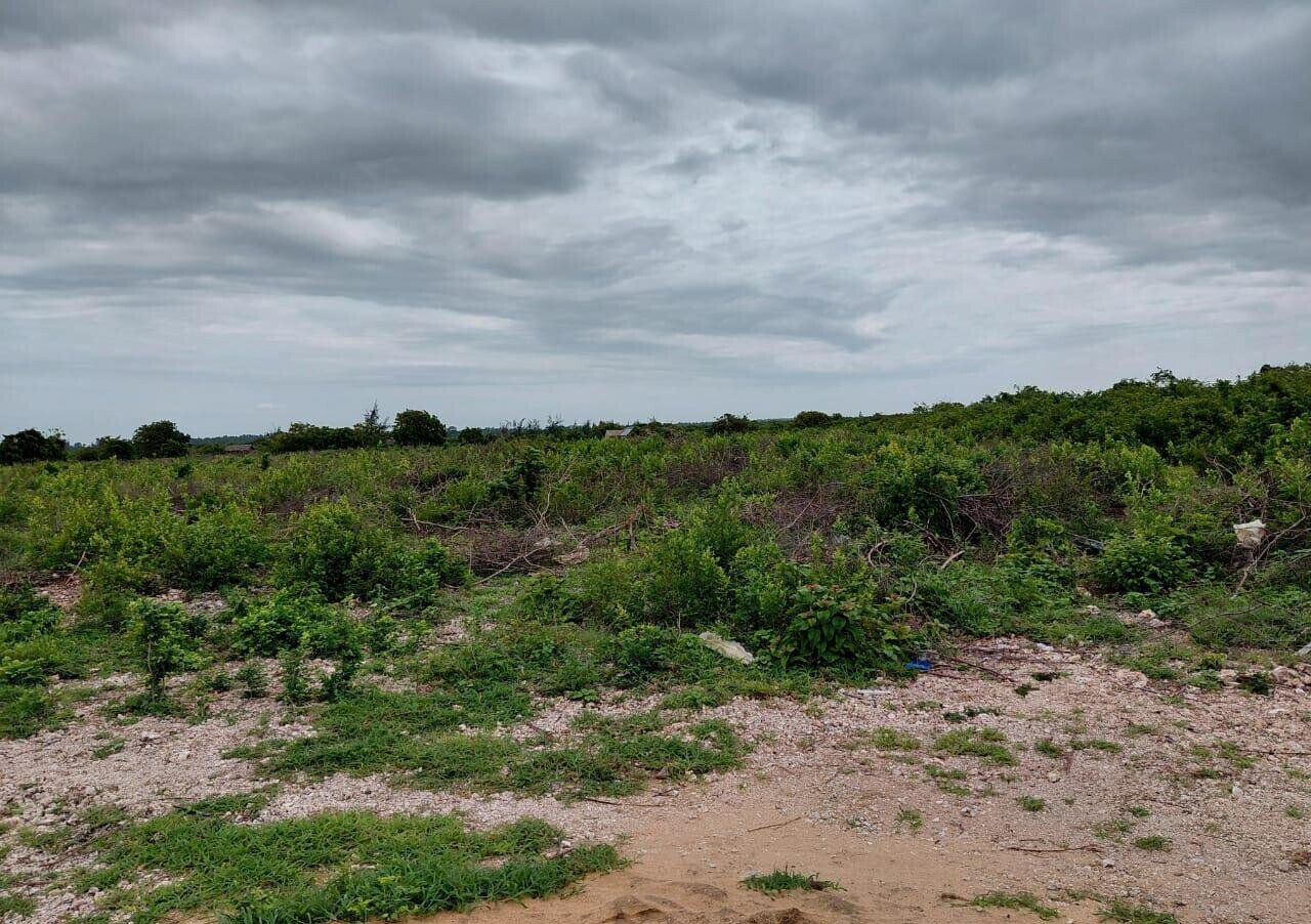 Garden Plot with Parking at KSh 96M