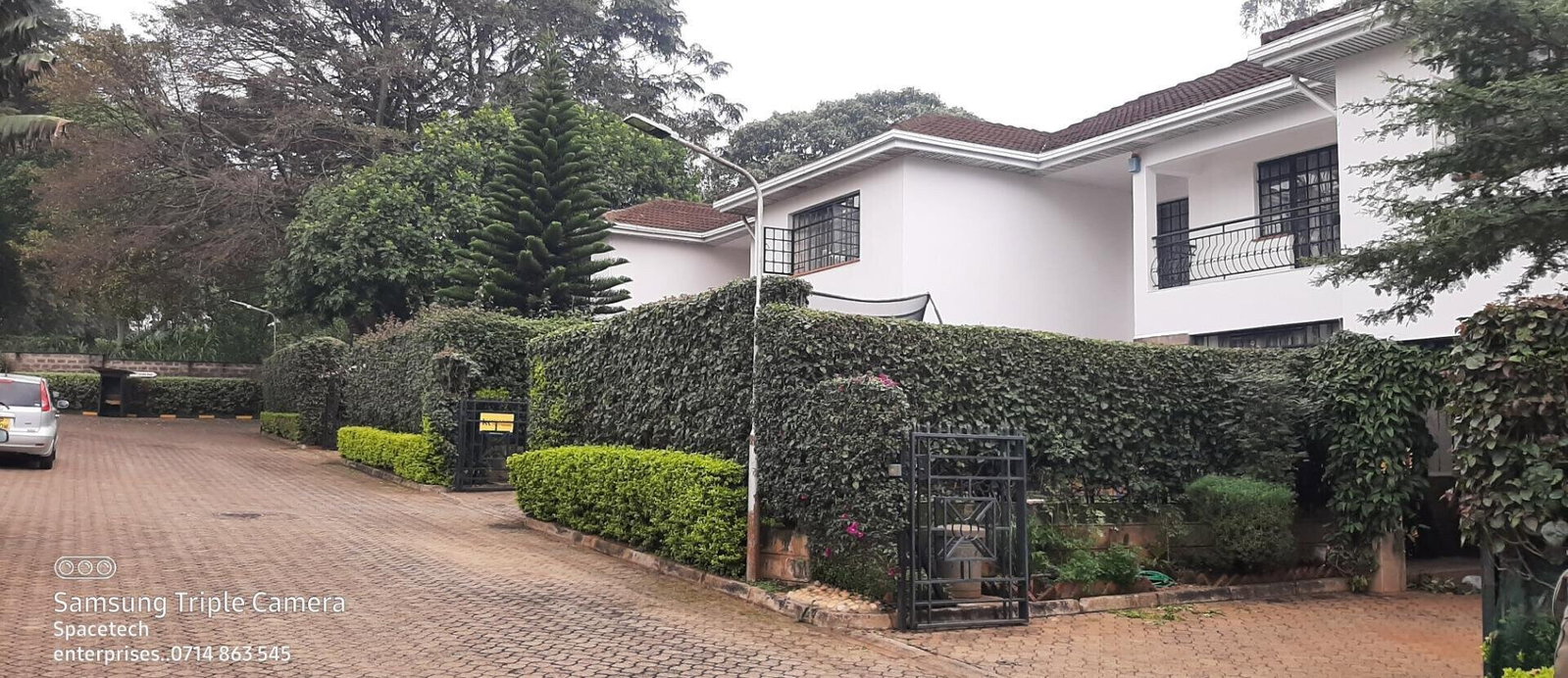 4-Ensuite Townhouse with DSQ & Private Garden - Westlands