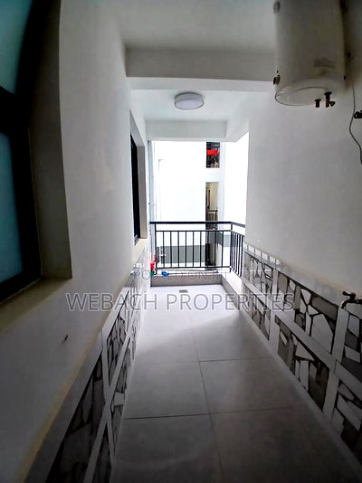 3bdrm Apartment in Gateway Mall for sale - Image 6